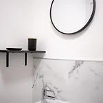 Brae Apartment